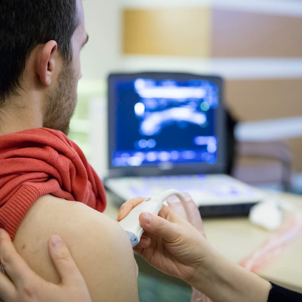 Practice and principles of ultrasound case-based clinical reasoning